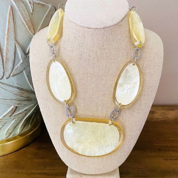 Myrna Lee Chang Jewelry - Myrna Lee Chang Lucite Discs Pearls Statement Necklace Vintage